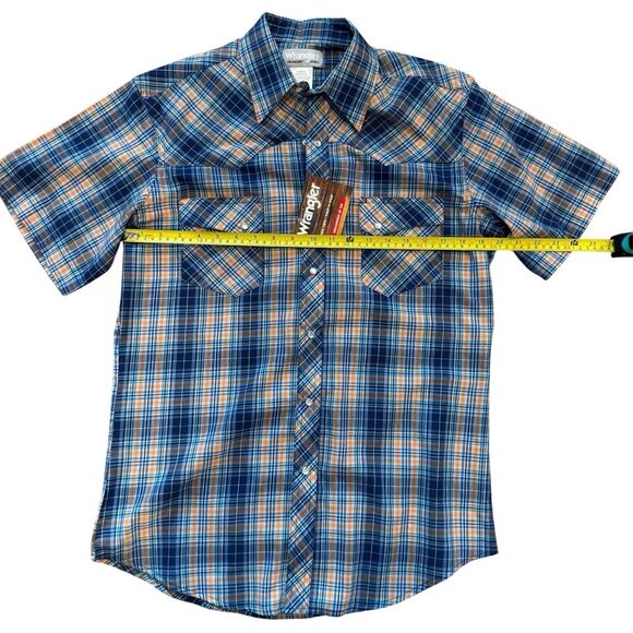 Wrangler Wrancher Men’s Short Sleeve Pearl Snap Plaid Shirt Blue Size M NWT - Picture 4 of 6